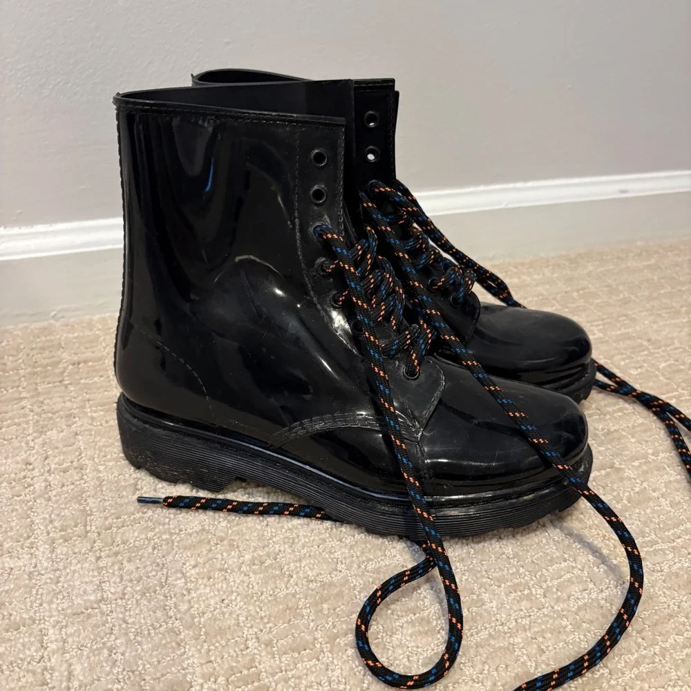 ASOS Black Patent Vinyl Combat Boots Chunky Lug Sole Lace Up Women's UK 4 US 6.5